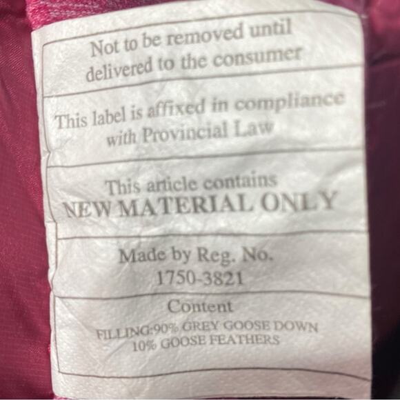 Lululemon Down For A Run Vest - Berry Rumble quilted puffer vest size 4 - Picture 7 of 10